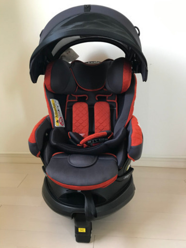 アップリカ  フラディアグロウ　チャイルドシート