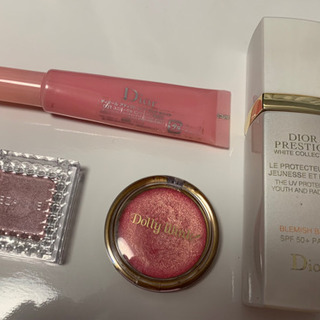 Dior、セザンヌ、ドーリーウインクのコスメセット