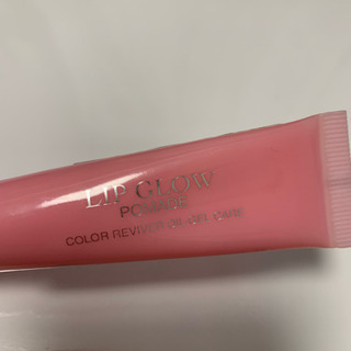 Dior、セザンヌ、ドーリーウインクのコスメセットの画像