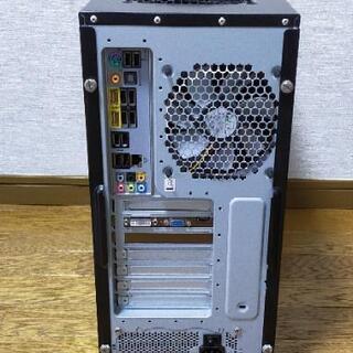 自作 PC Core i7 8GB SSD 256GB GPU 付きの画像
