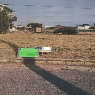 売り土地　住宅用土地　５０万円　167.16㎡(50.6坪)