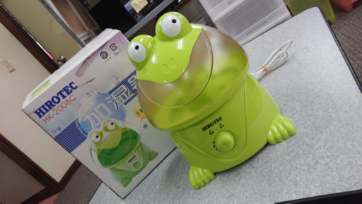 加湿器　カエル^ - ^