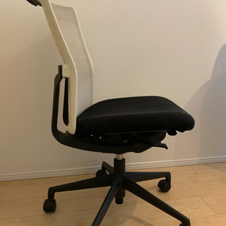 無料　内田洋行アクトディアチェアの画像