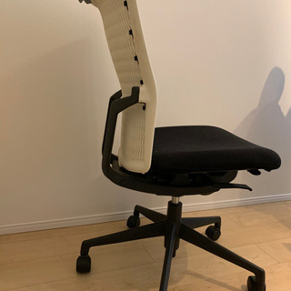 無料　内田洋行アクトディアチェア