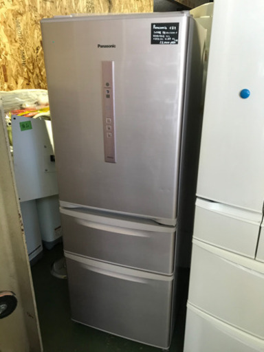 JF01392 Panasonic 冷蔵庫　大特価　NRC320DM-P  2015年製　321L