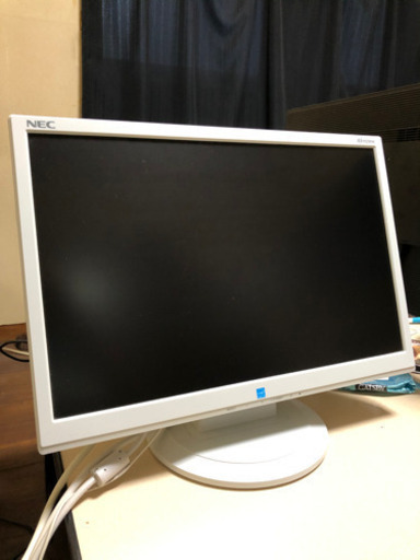 PCモニター　19インチ　決まりました