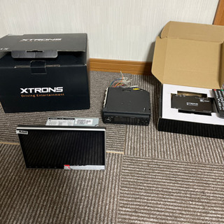 XTRONS10.1インチ　別DVDプレイヤー付き