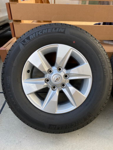 プラド　タイヤ　ホイール　トヨタ　ラウンドクルーザー