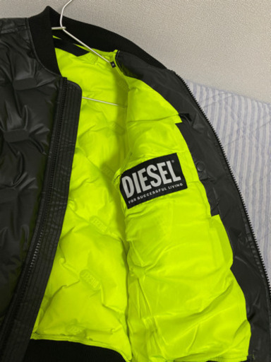 DIESEL ダウン