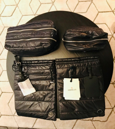 【期間限定:3月中旬まで】【未使用】モンクレール x リモワ　限定コラボ　ポーチ　iPad タブレットケース　巾着