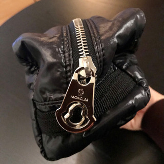 【期間限定:3月中旬まで】【未使用】モンクレール x リモワ　限定コラボ　ポーチ　iPad タブレットケース　巾着の画像