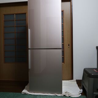 AQUA ノンフロン冷蔵庫 AQR-D27A(P)