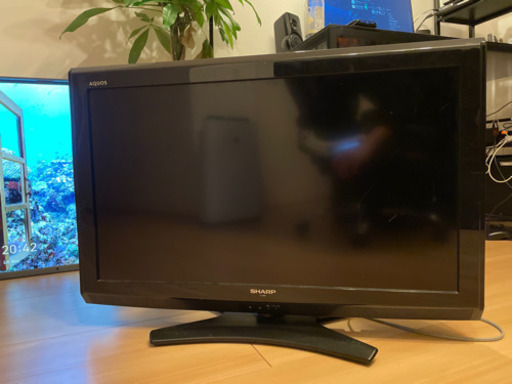 SHARP 32型　AQUOS テレビ