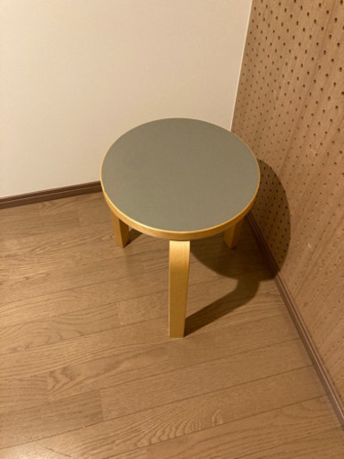 artek スツール60 グレー