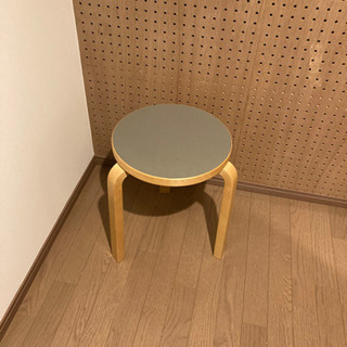 artek スツール60 グレー