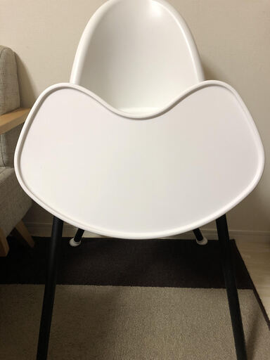 【お取引中】ベビービョルン　ハイチェア　ホワイト