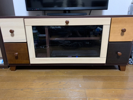 テレビ台