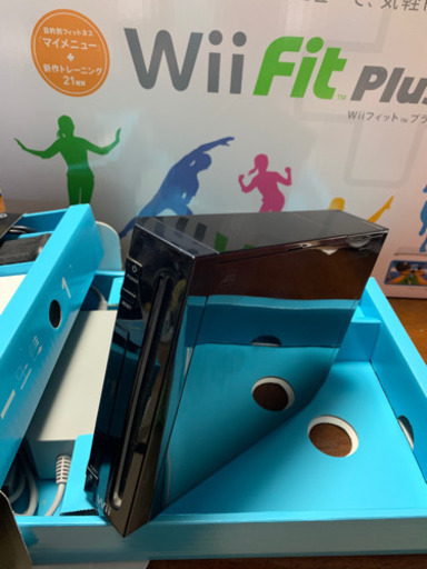 【取り引き中】Wii本体、Wii fit Plus、ソフト15本、コントローラー