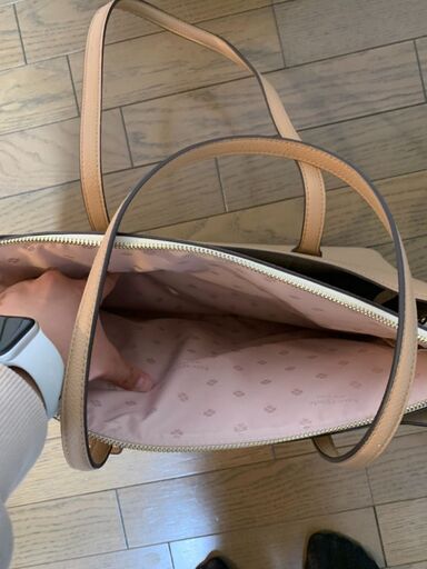 値下げしました。kate spade newyork マルゴーA4トートバッグ　美品