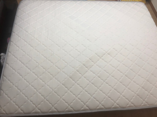 クイーンサイズ　マットレス