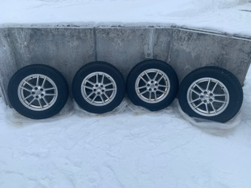 スタッドレスタイヤ プリウス ブリヂストン BRIDGESTONE VRX 195/65R15  pcd100