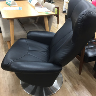 ニトリのリクライニングパーソナルチェアです！の画像