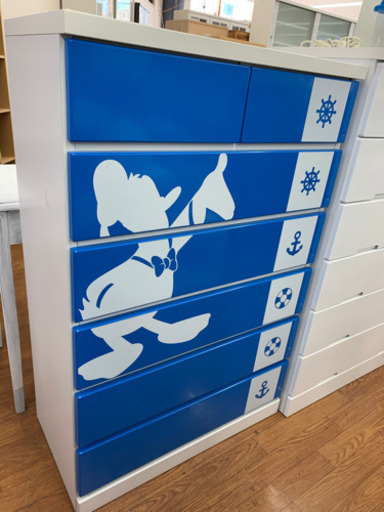 Disneyドナルド・ダック柄のチェストです！