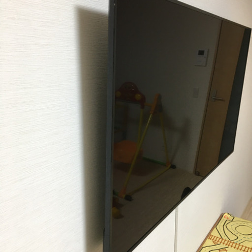 壁掛け美人　テレビ壁掛け
