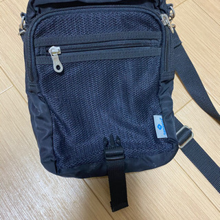 サムソナイトのショルダーバッグ（men's向け）の画像