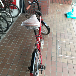★早い者勝ち★　20インチ　外装6段変速　かご付き折り畳み自転車（新車）　レッド