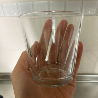 【差し上げます】グラス 4つの画像