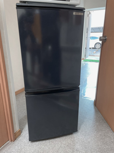 【美品】SHARP 2ドア冷蔵庫137L