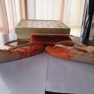 和装用草履の画像