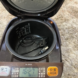 炊飯器の画像