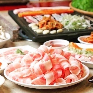 14年間サムギョプサルを中心とやってます！野菜を食べる焼肉！