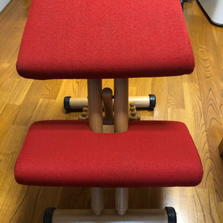 ストッケ　バランスチェアの画像