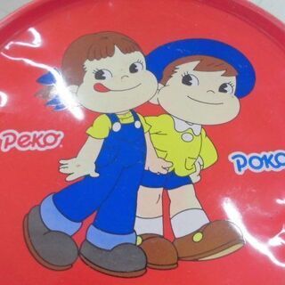 収納雑貨 ペコちゃん ブリキ缶 直径35x高45cm 不二家ペコちゃん 昭和レトロ レッド 苫小牧西店の画像