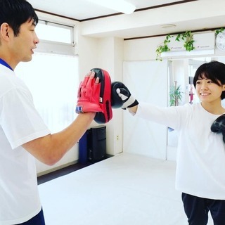 キックボクシング&柔術のジムLuminous【ルミナス】キックボクシングや柔術で楽しく汗を流そう☆小学生から50代の方まで日々身体を動かしていますの画像