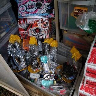 まとめ売りではありません。仮面ライダー 戦隊シリーズ ウルトラヒーロー  武器やベルト 500円からの画像