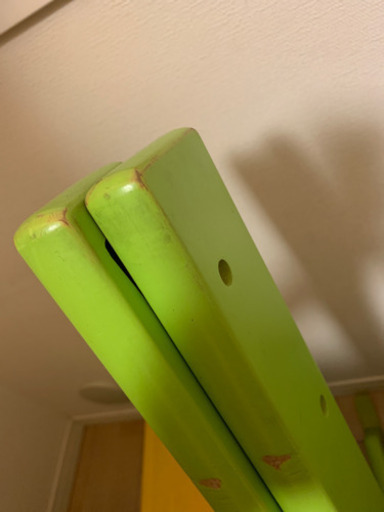 再出品。STOKKE ストッケ　トリップトラップ　黄緑色