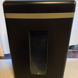 Fellowes シュレッダー B-121C