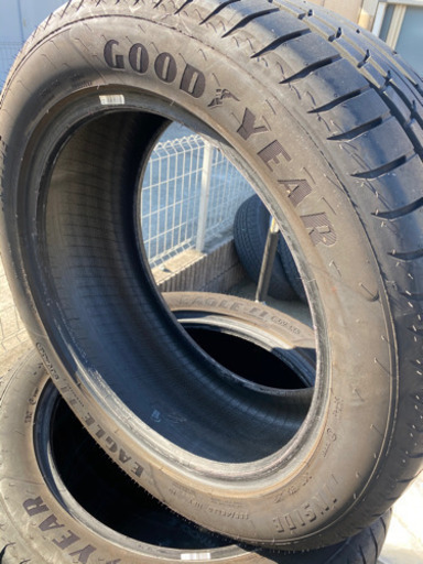 バリ山 GOOD YEAR イーグルF1 285/45R20 8-9分山 17年製 アウディQ7純正タイヤ 