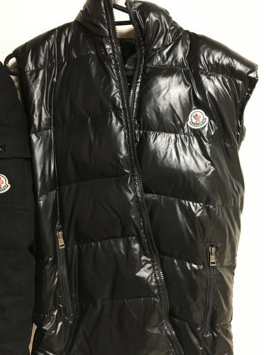 モンクレール　　　　どちらもMです
