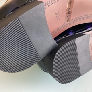 パーティーシューズ　エナメル靴　新品未使用靴の画像