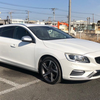  値下げ交渉可！後期・27年式V60 R-DESIGN人気のパー...