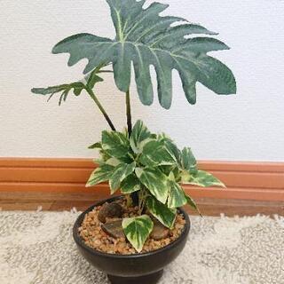 フェイクグリーン 手の平サイズのオシャレな寄せ植え
