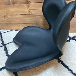 【7,700→3,500円】Style 姿勢改善　骨盤サポートチェアの画像