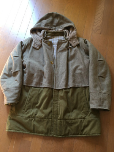 エンポリオ　アルマーニ　コート　通常Lサイズの方かな？