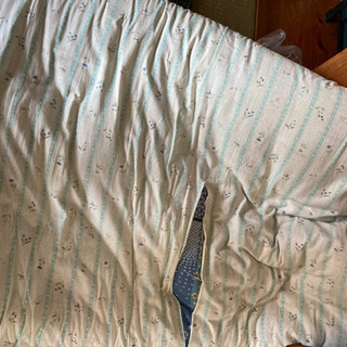 敷布団　2枚　あげます。