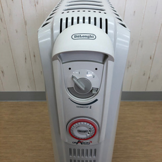 デロンギ☆オイルヒーター☆D081569EFS☆取扱説明書付き☆動作確認済み☆空気を汚さない暖房です😄の画像